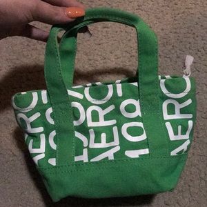 Green Aeropostale makeup bag